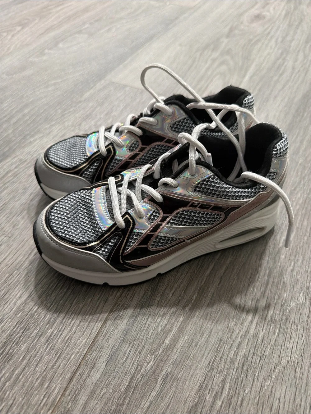 Skechers Kids Iridescent Silver and Black Athletic Sneakers